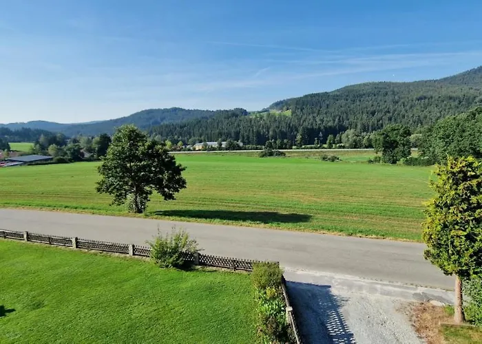 Ferienwohnungen Edenhofer-Kollmer